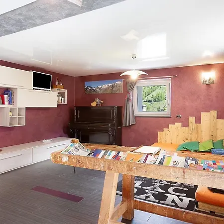 Maison De La Musique * Конье